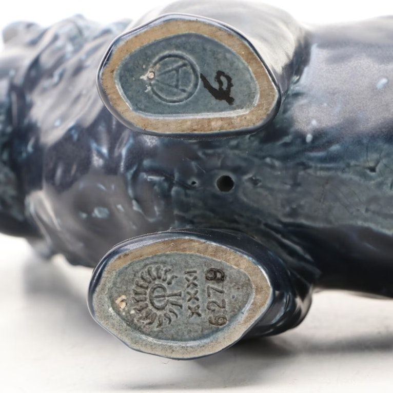 Rookwood Pottery: Cincinnati’s Legacy in Art Pottery